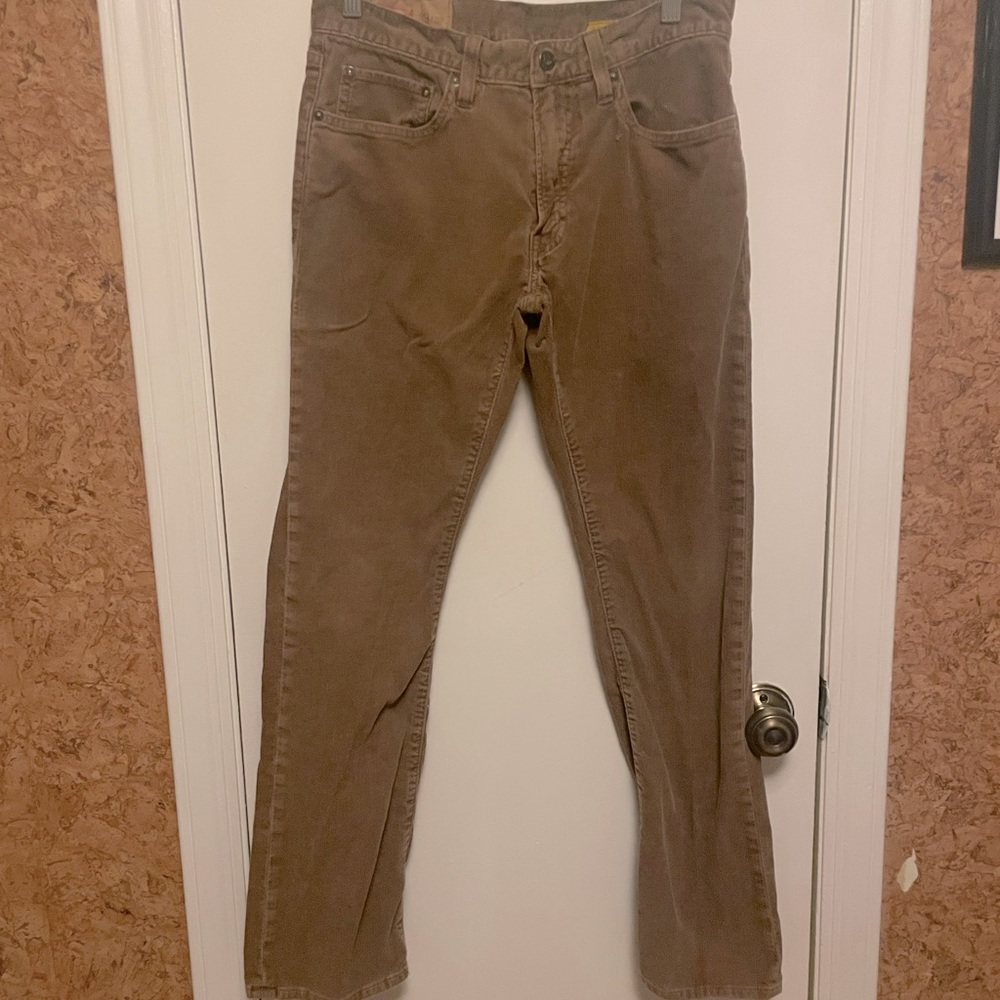 Gap 1969 Men's Straight Fit Low Rise Dark Acorn Brown Corduroy Pants Size 29/30